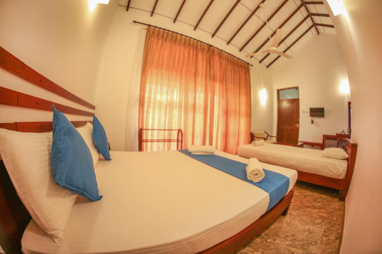 White Rose Beach Resort 3*