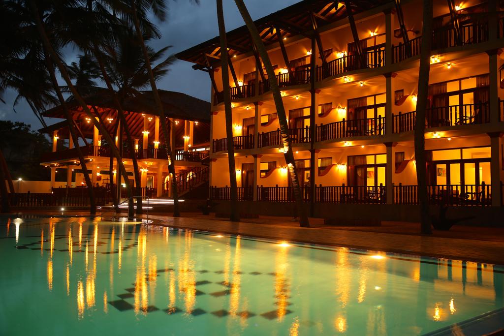 JLH Beach Hotel 2*