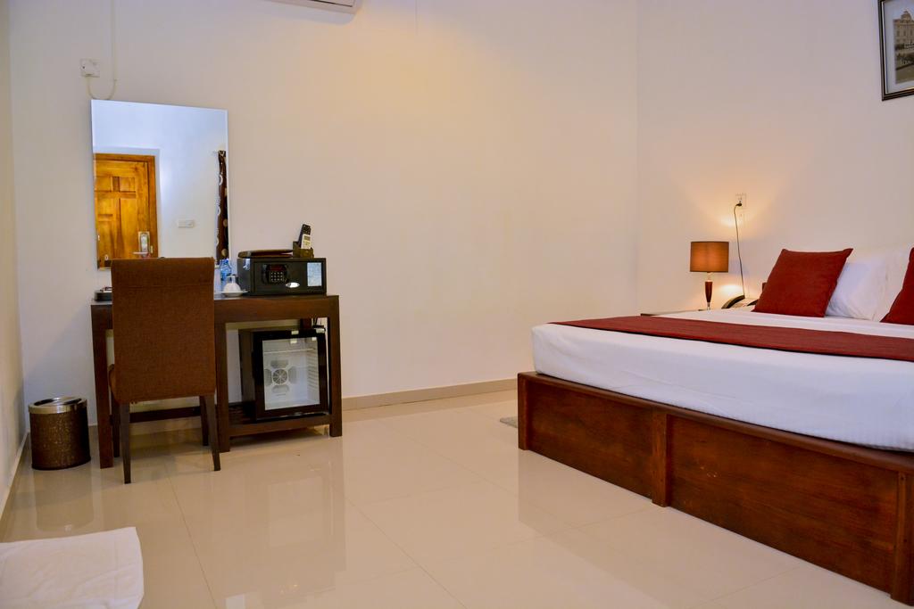 Palm Resort Nilaveli 3*, фото 4