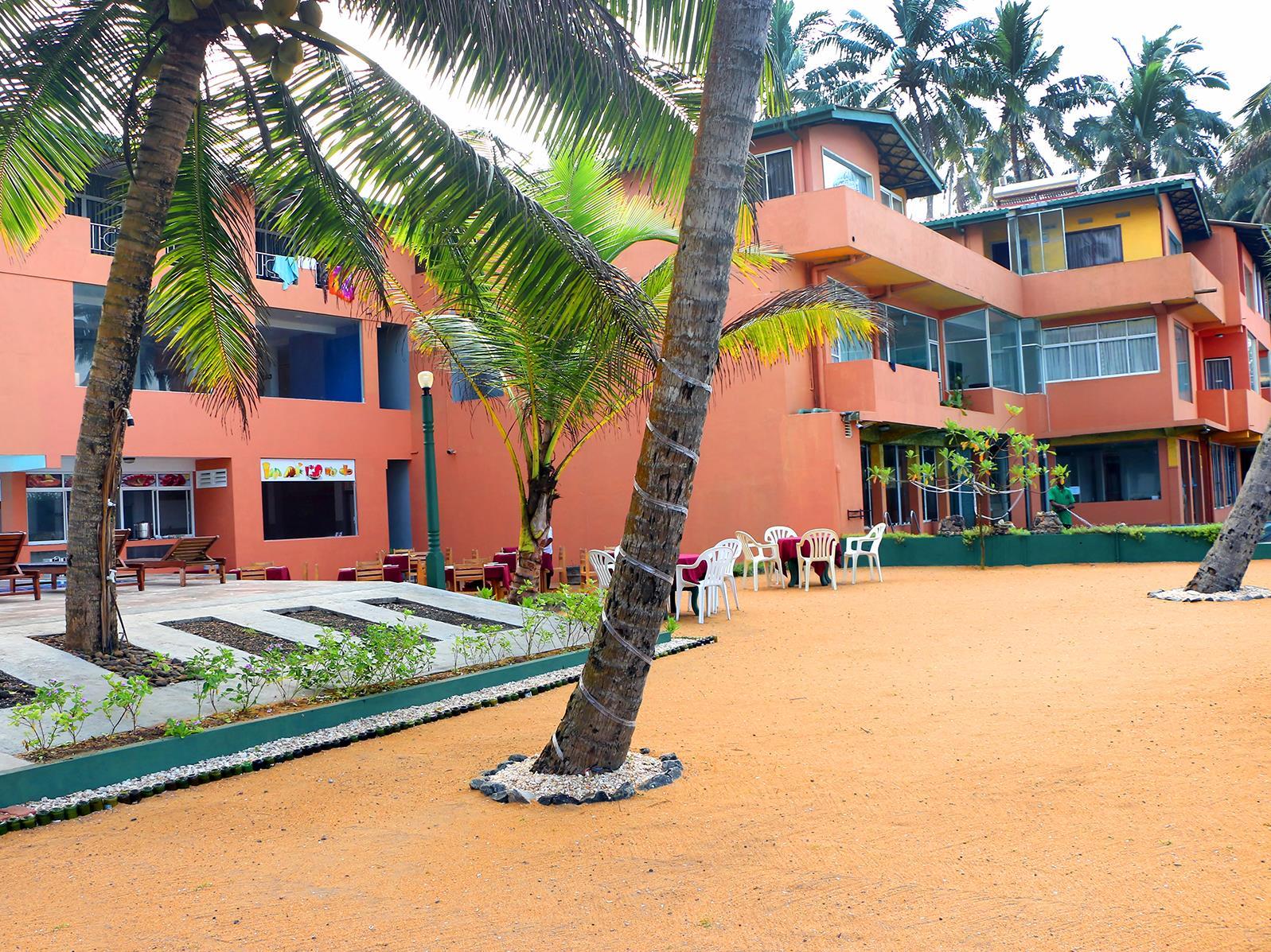 Roy Villa Beach Resort 2*, фото 6