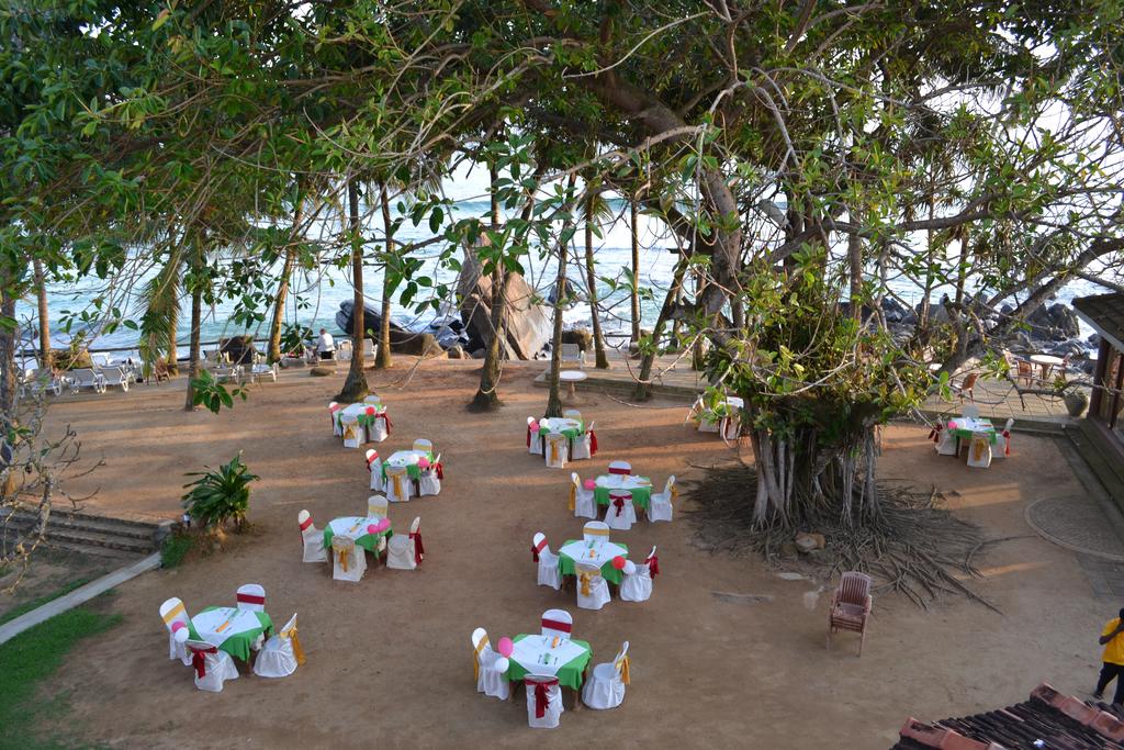 Sri Gemunu Beach Resort 3*, фото 4
