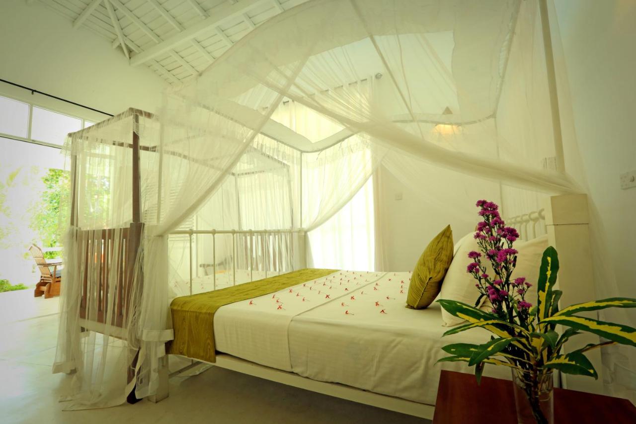 Beach Grove Villas 3*