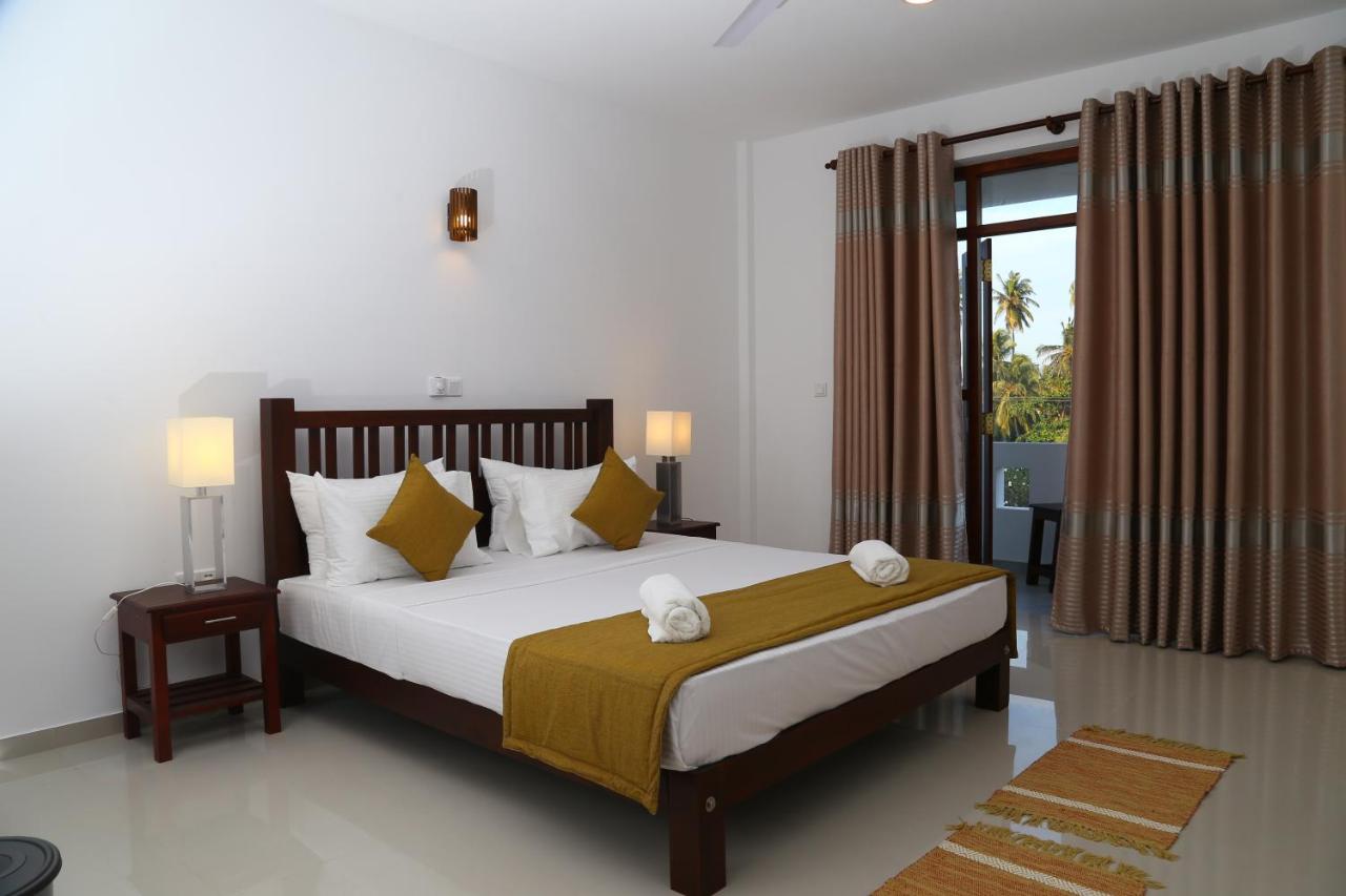Hikka Regent Hotel 3*