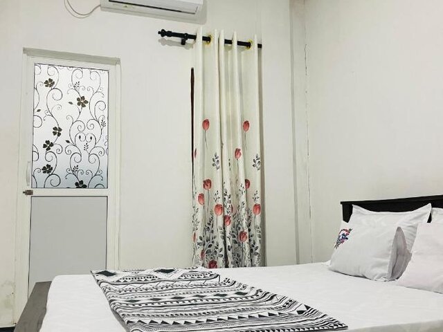Kumara Guest House & Apartment