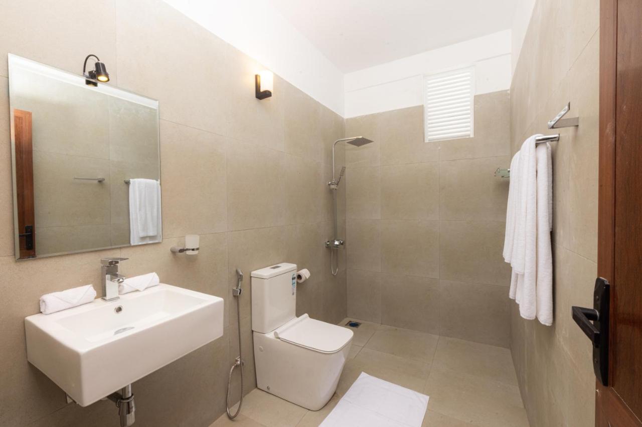 Palazzo Beach Hikkaduwa 3*, фото 2