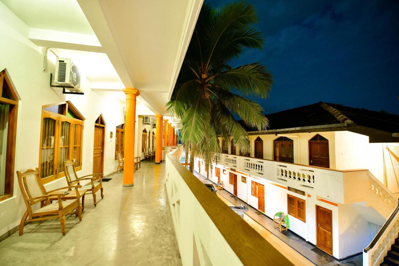 International Beach Hotel 2*, фото 3