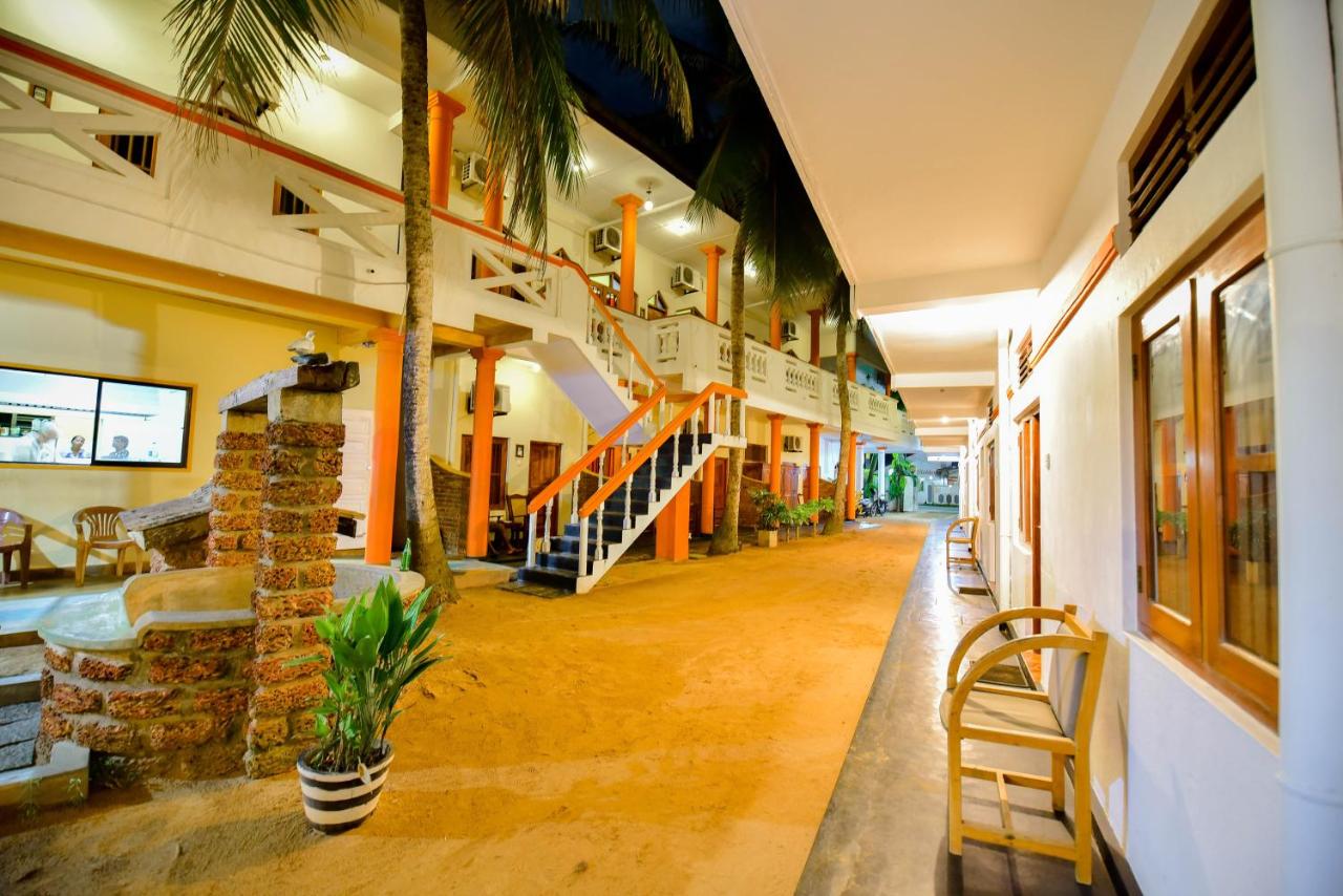 International Beach Hotel 2*, фото 4
