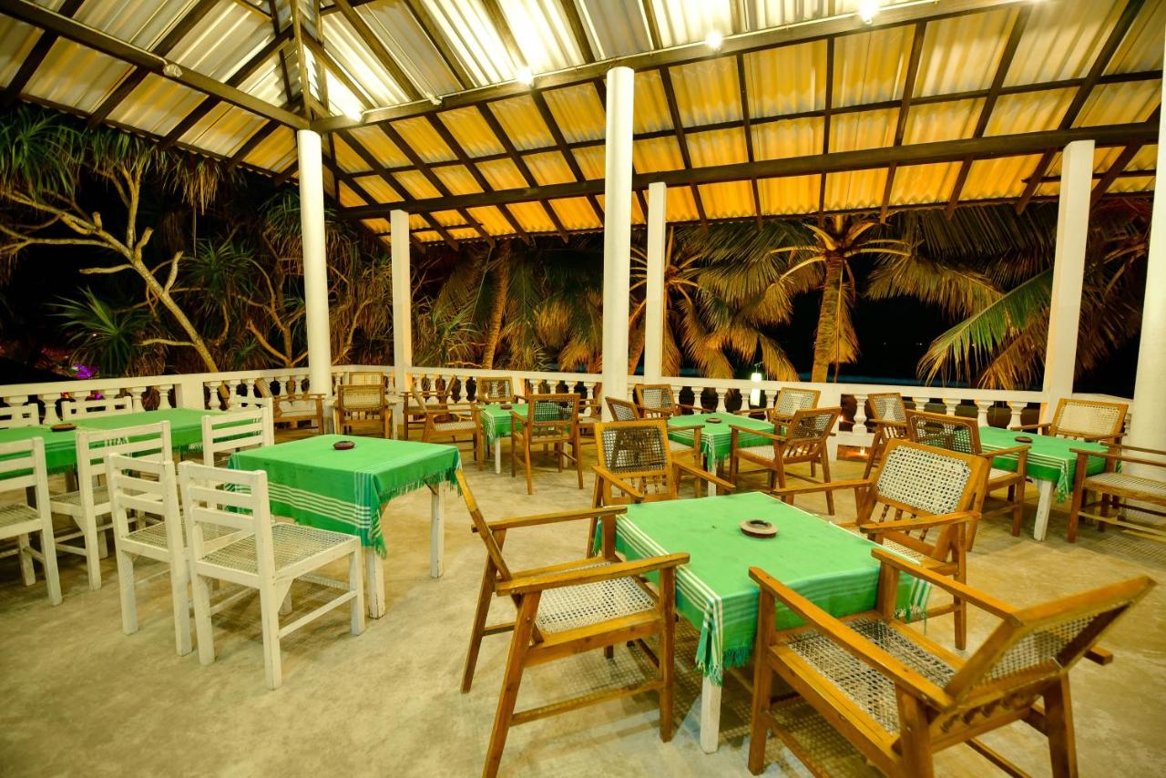 International Beach Hotel 2*, фото 13