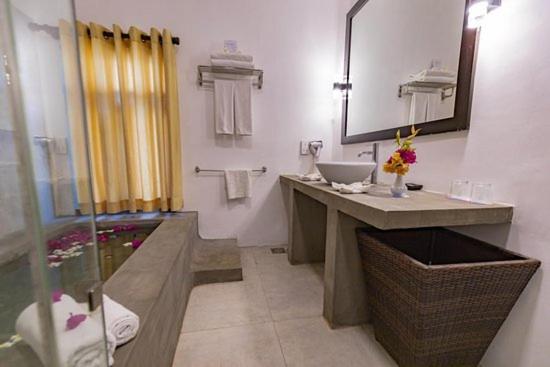 Ranna 212 Beach Resort 4*, фото 2