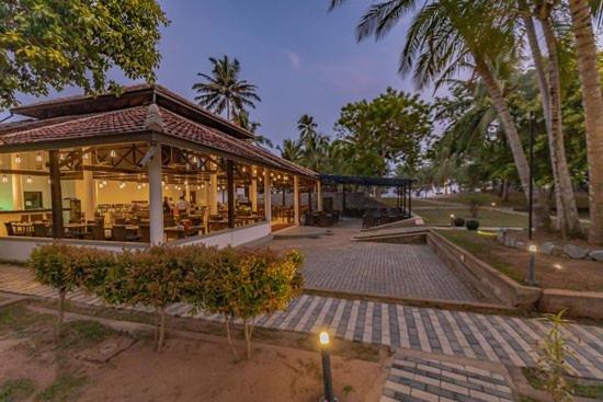 Ranna 212 Beach Resort 4*, фото 7