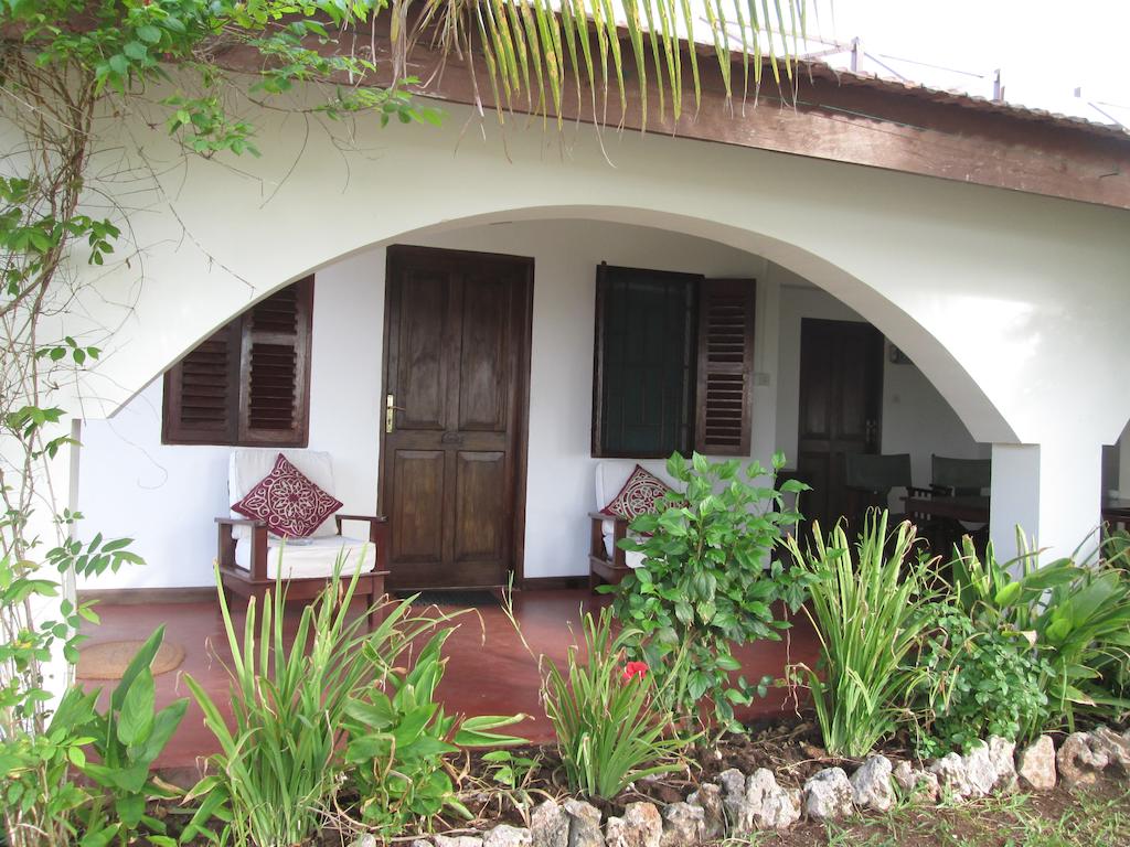 Flame Tree Cottages 3*, фото 13