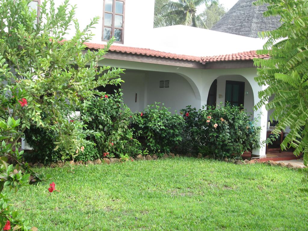 Flame Tree Cottages 3*, фото 14
