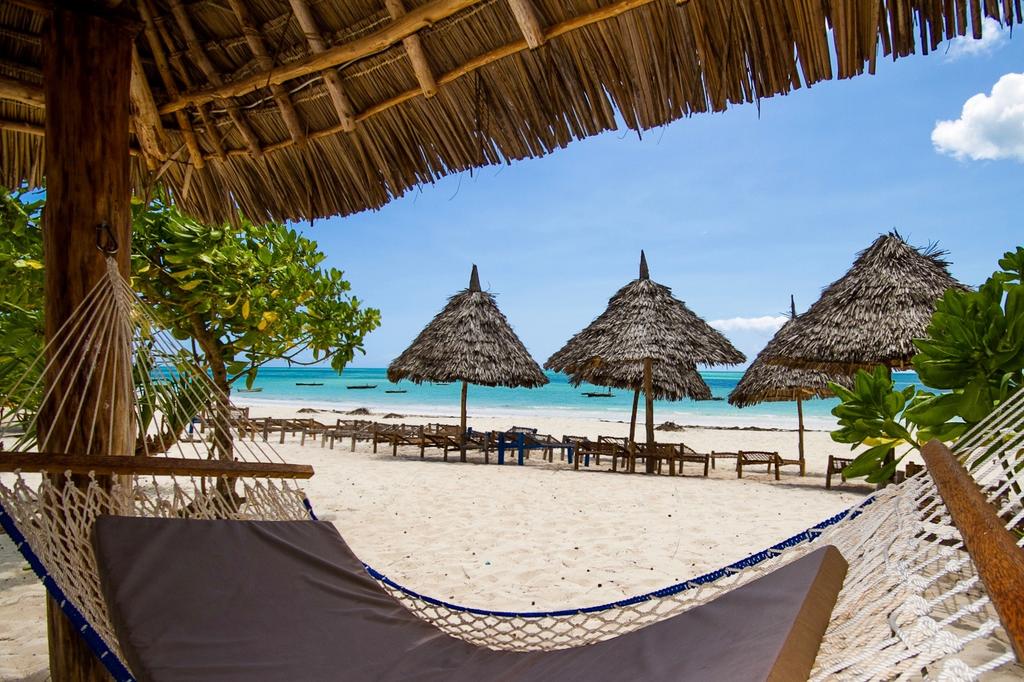 Paradise Beach Resort 4*