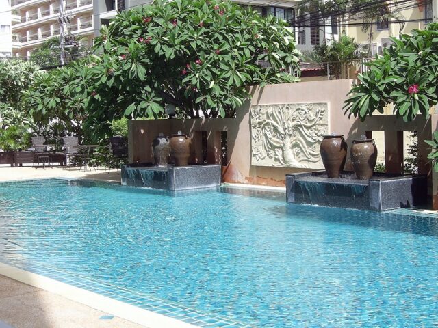 Crown Pattaya Beach