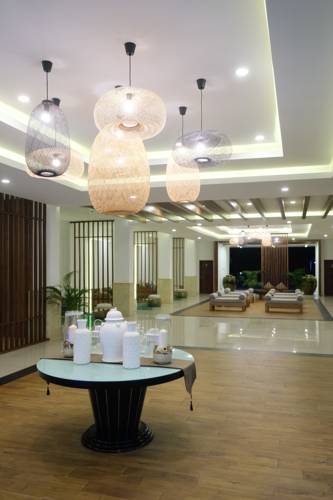 Chalong Beach Hotel & Spa 4*, фото 2