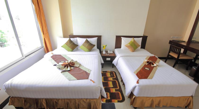 Aiyara Palace Hotel 3*