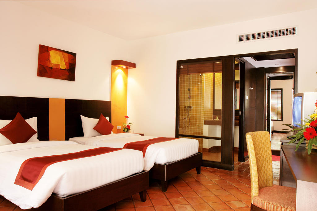 All Seasons Naiharn Phuket 3*, фото 14