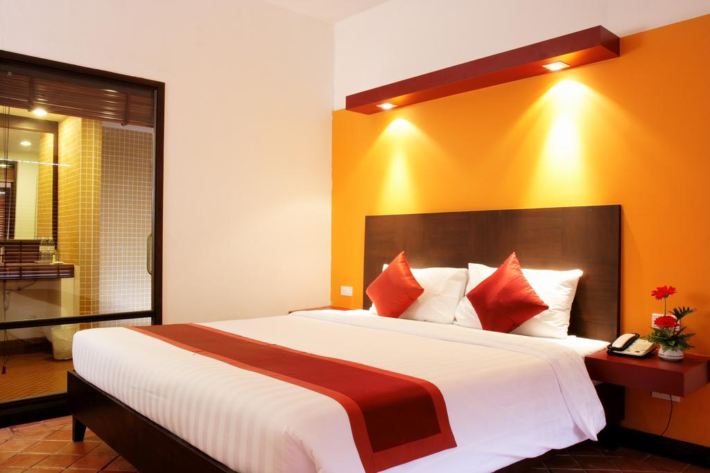 All Seasons Naiharn Phuket 3*, фото 12