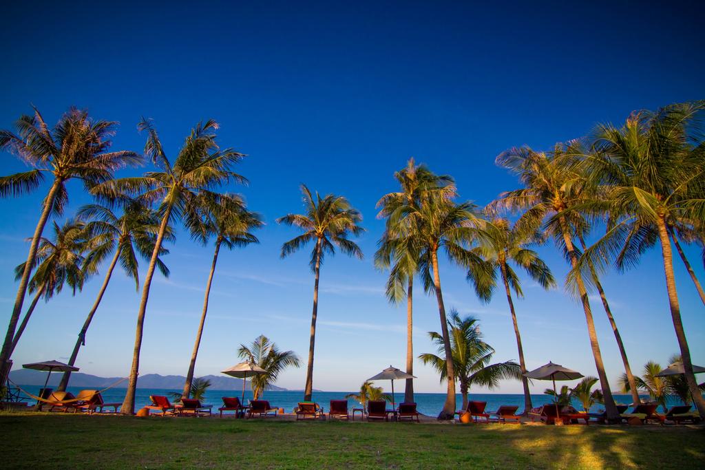CocoPalm Beach Resort 3*