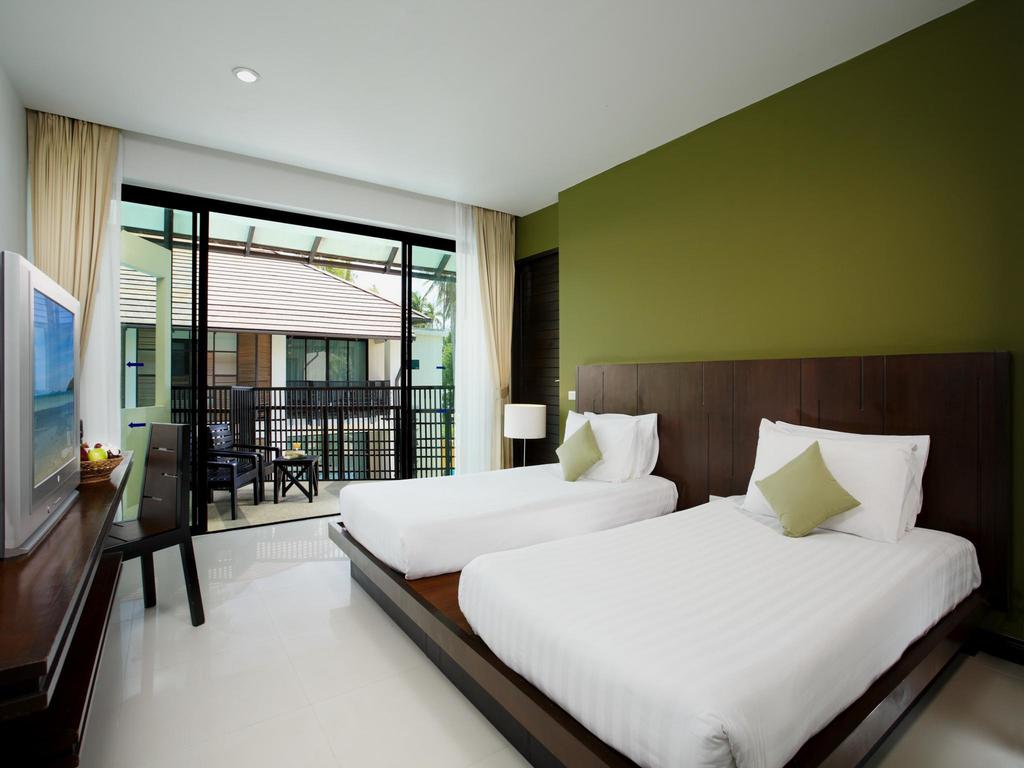 Centra Coconut Beach Resort Samui 4*