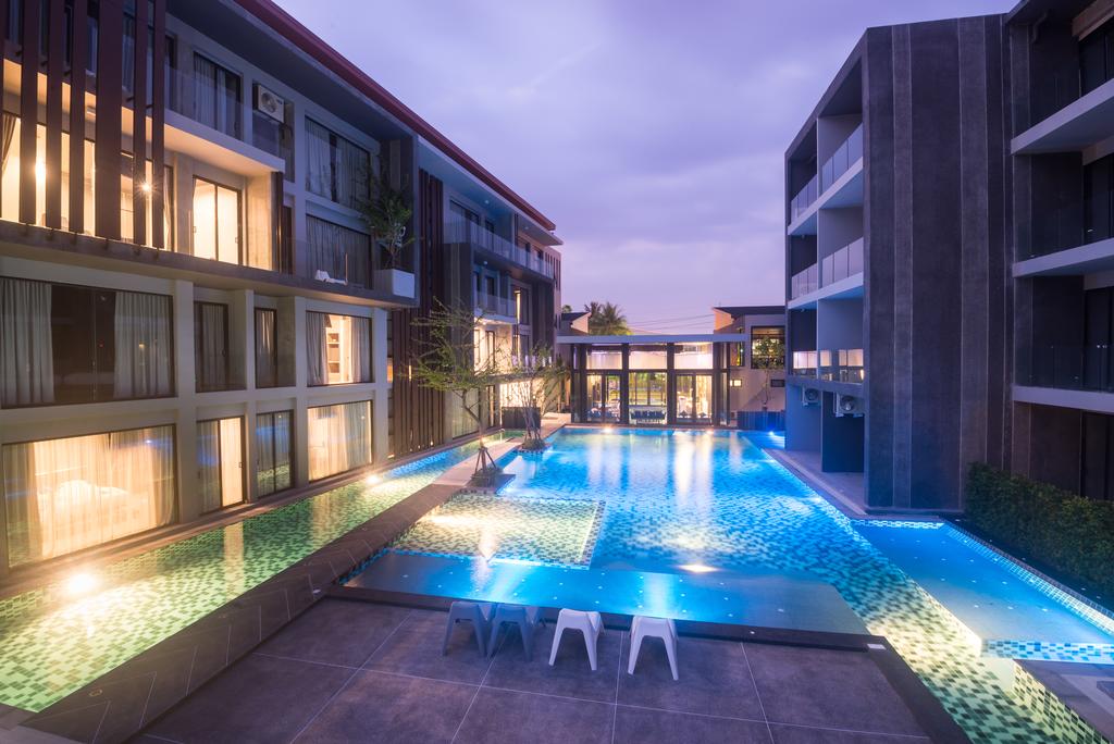 Maya Phuket Hotel 4*