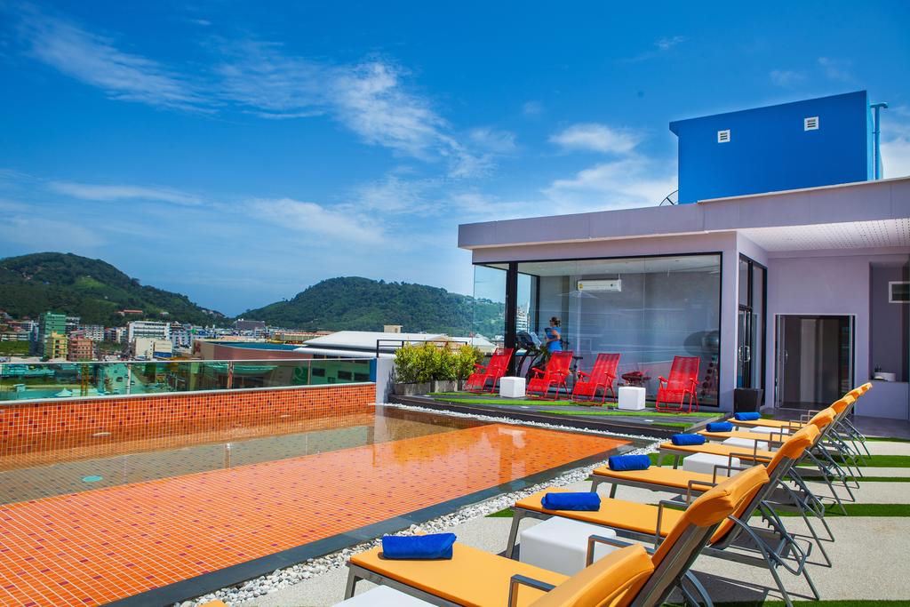 The Crib Patong 3*