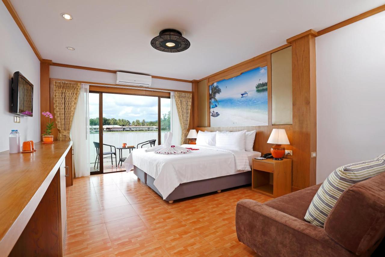 Chabana Resort 4*
