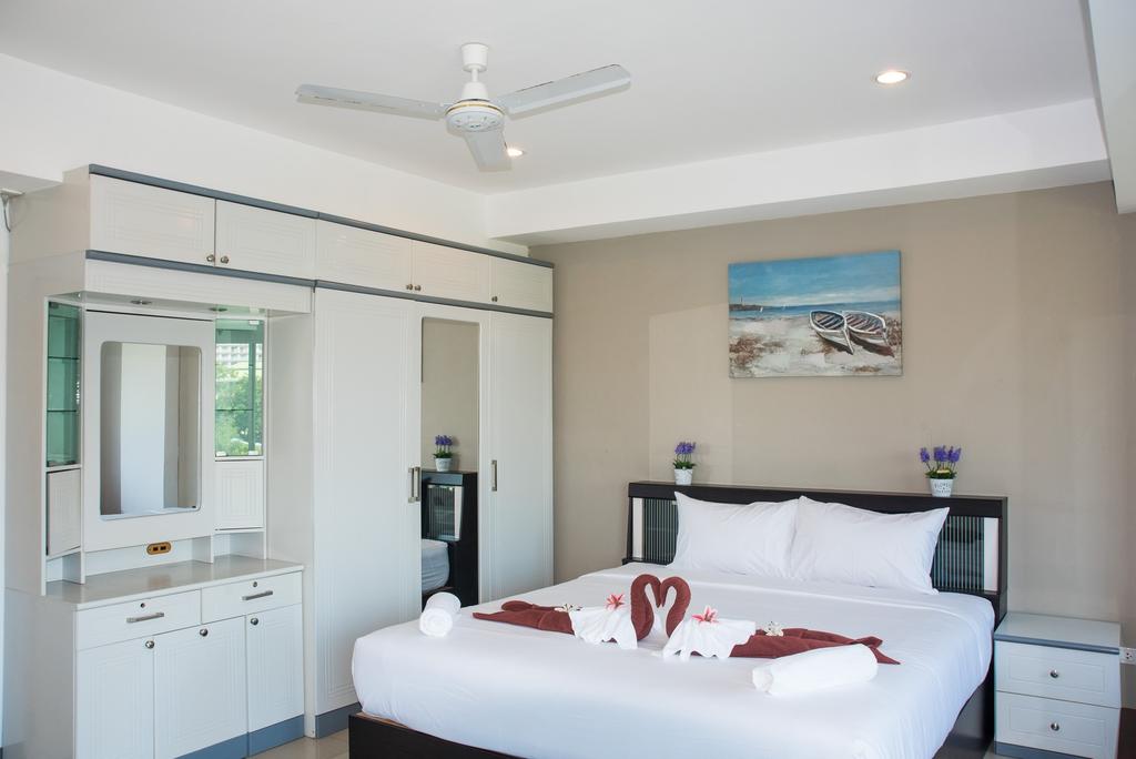 Lighthouse Hotel Resort Pattaya 2*