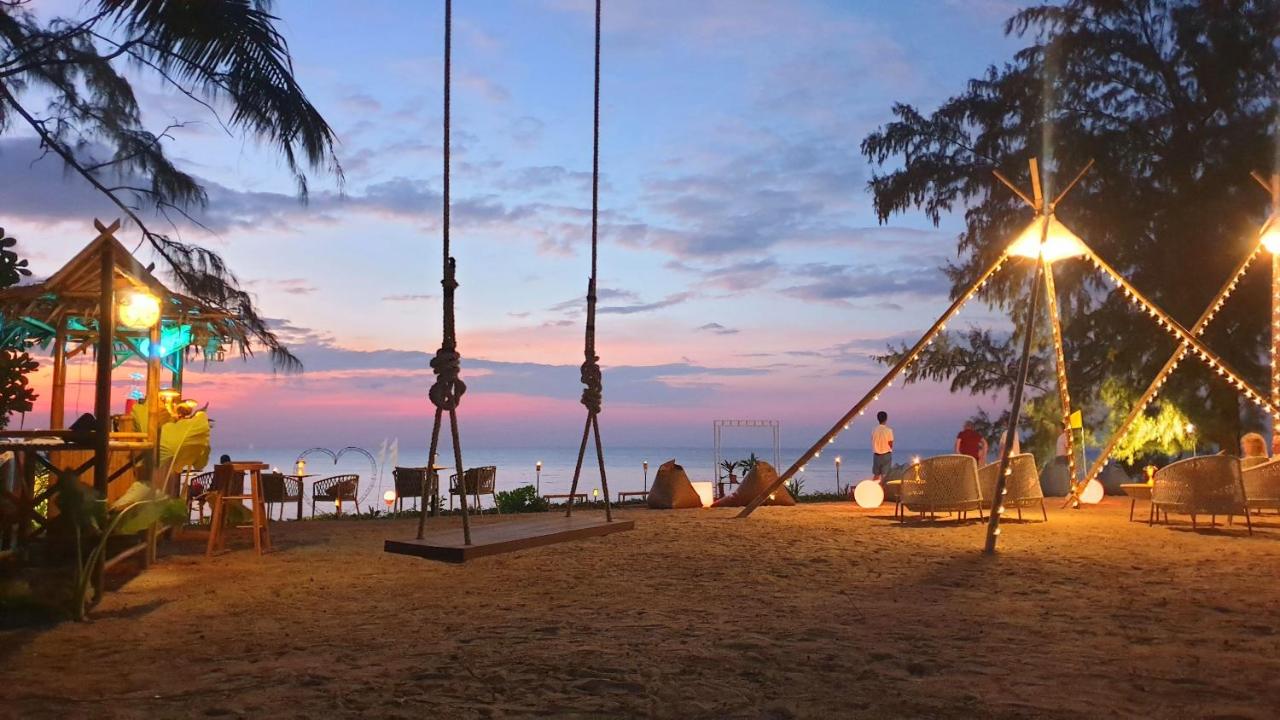 Estella Phuket Mai Khao Beach Resort 4*, фото 4