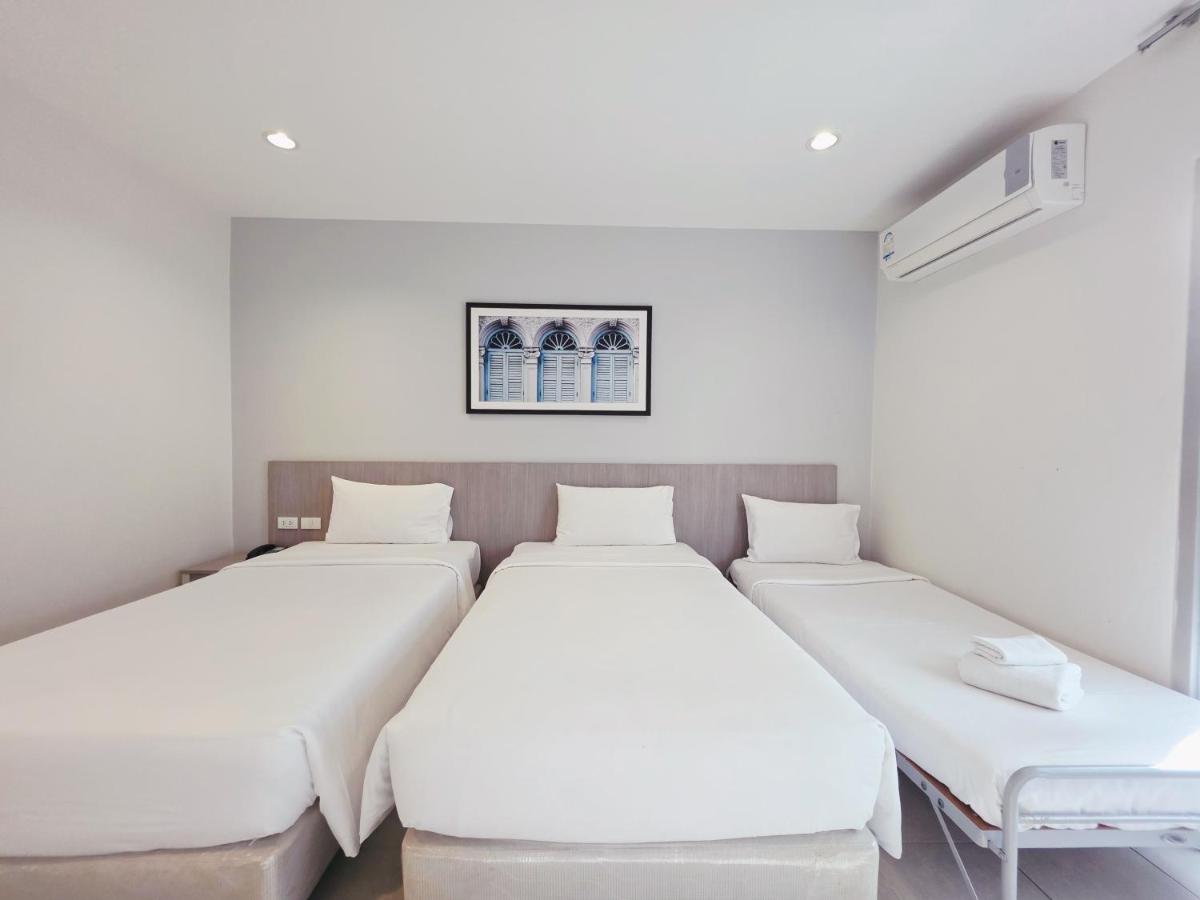 Recenta Phuket Suanluang 4*
