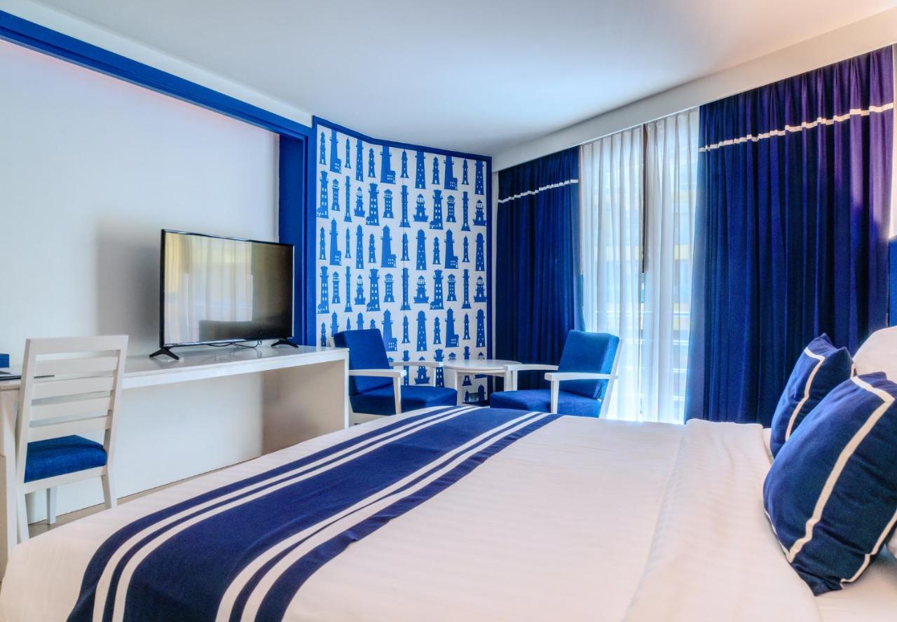 A One Royal Cruise Hotel 4*