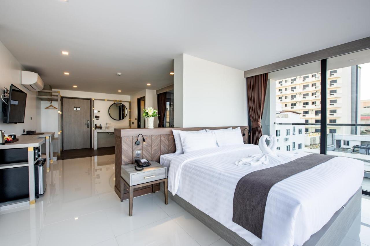 Blackwoods Hotel Pattaya 4*