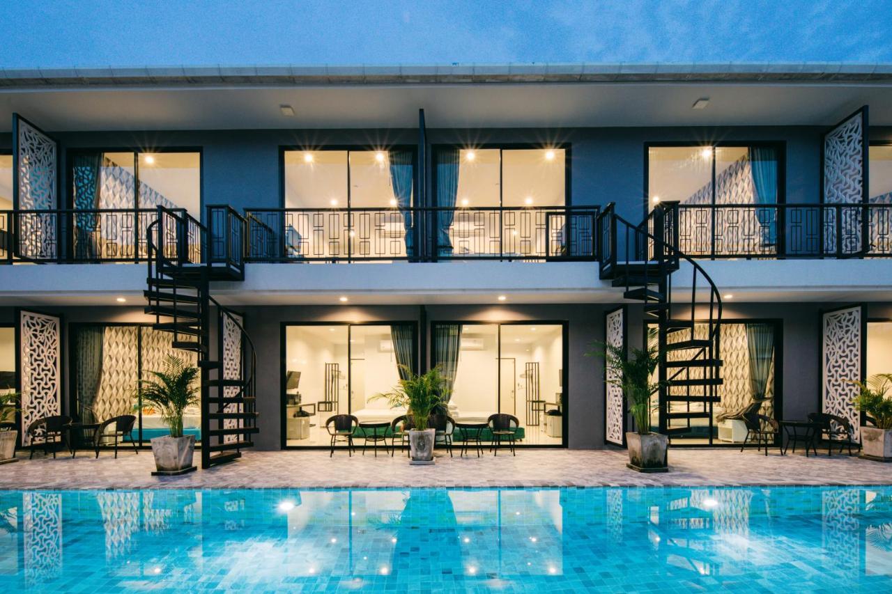 Chanakarn Pool Access Rawai 4*