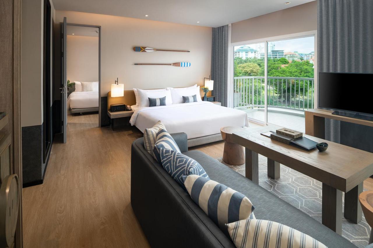 Cross Pattaya Pratamnak 5*