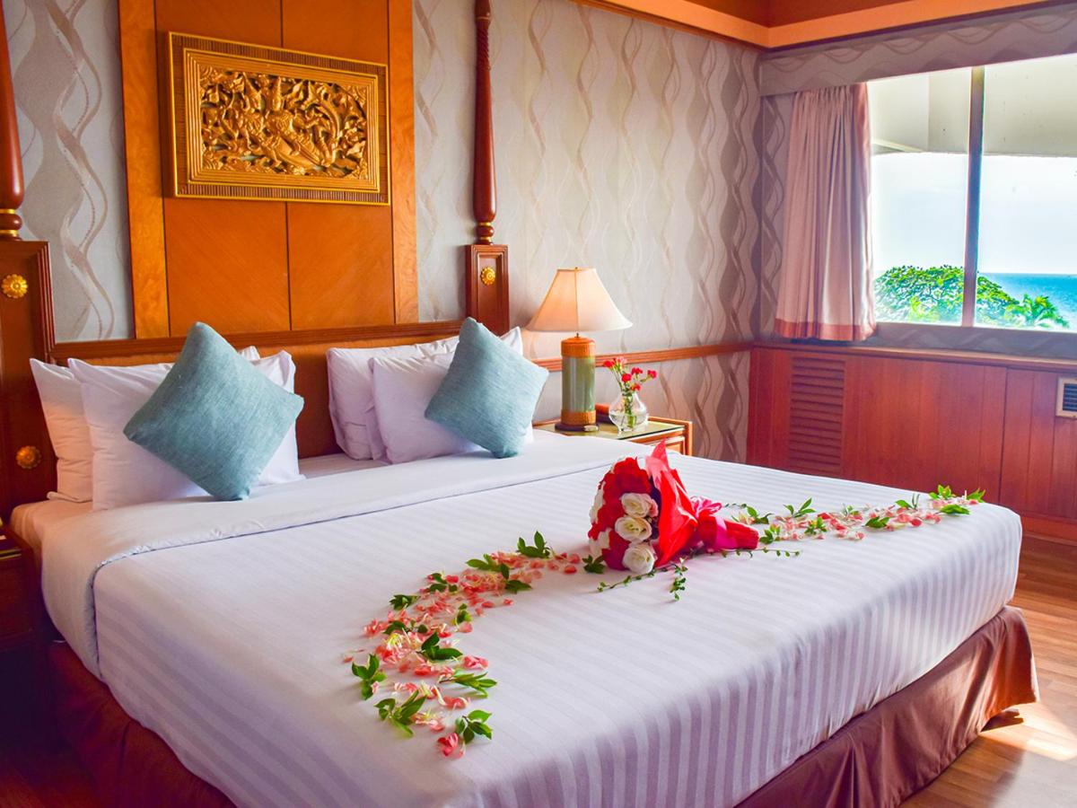 Has Pattaya 4*
