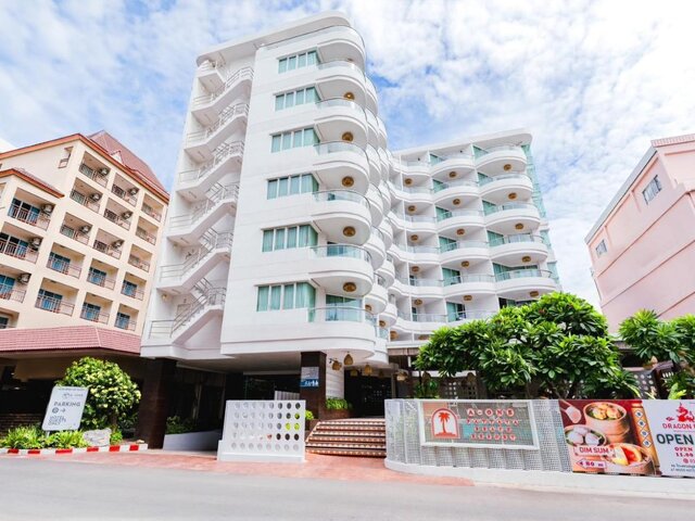 Mountain Beach Resort Pattaya