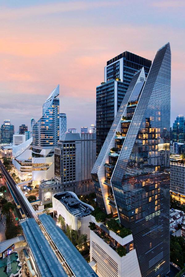 Rosewood Bangkok 5*