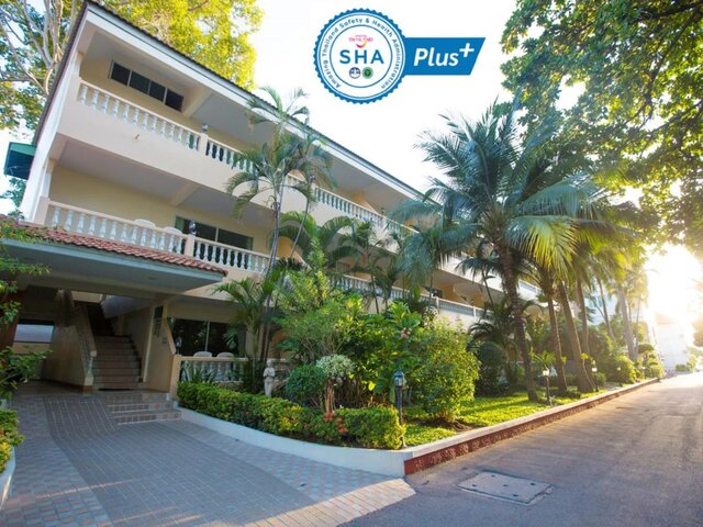 Twin Palms Resort Pattaya