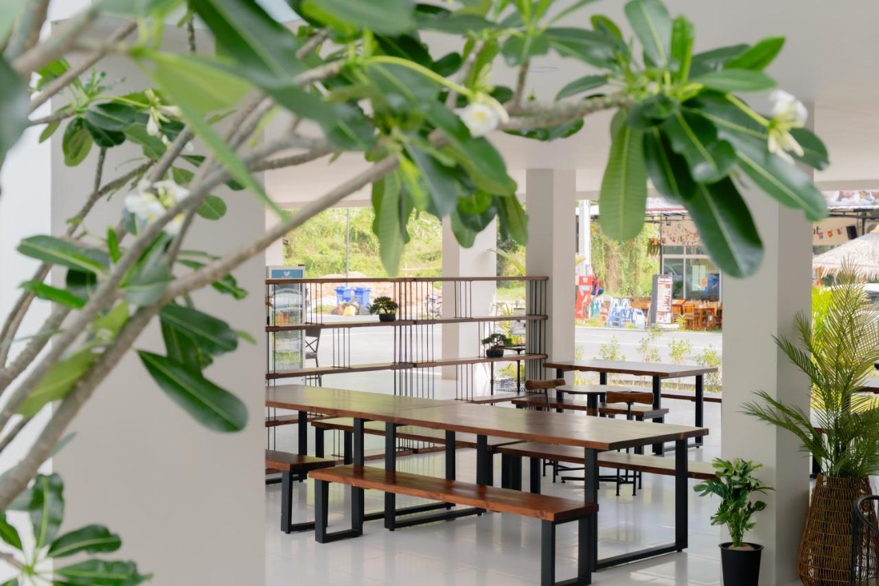 SEASIDE NAITHON PHUKET 4*, фото 4