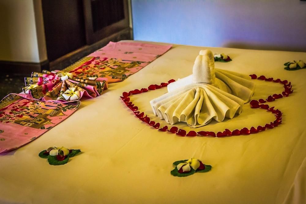Phuket Kata Resotel 4*