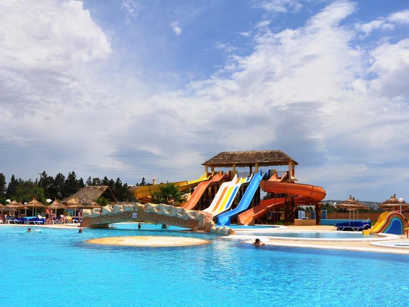 Hawai Beach Club 3*