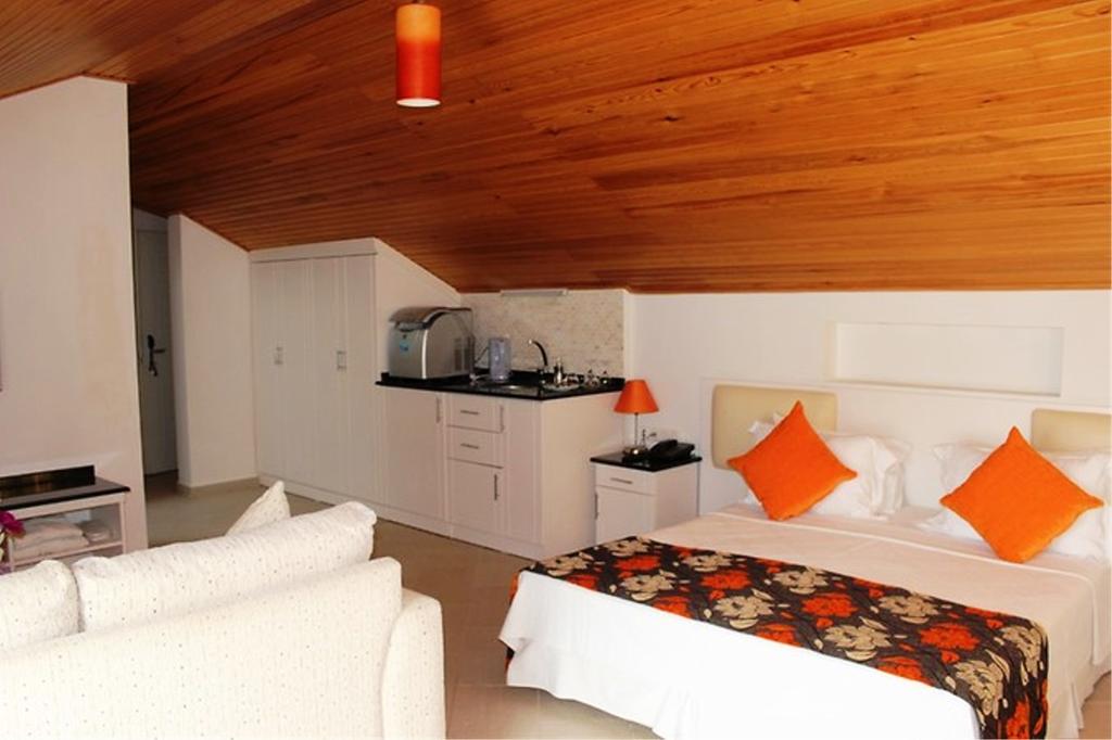 Golden Life Heights Deluxe Suite Hotel 4*, фото 8
