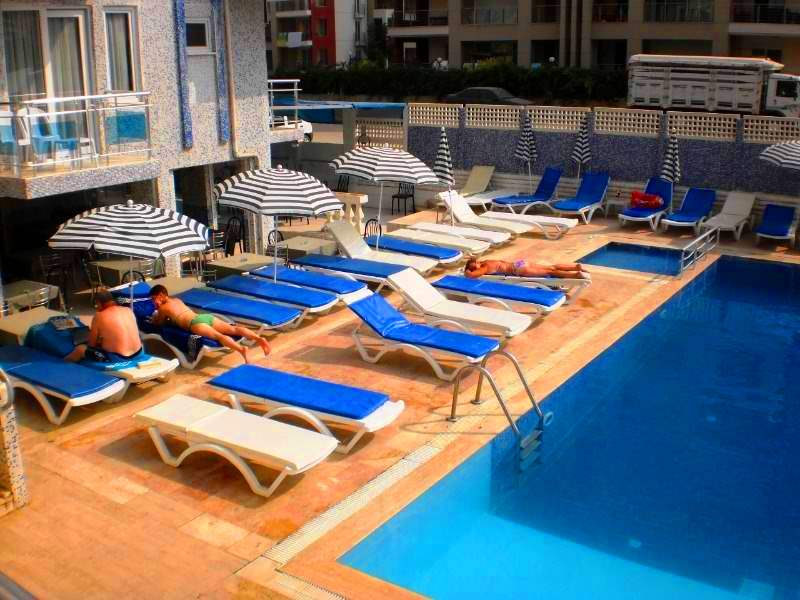 Blue Velvet Hotel 3*