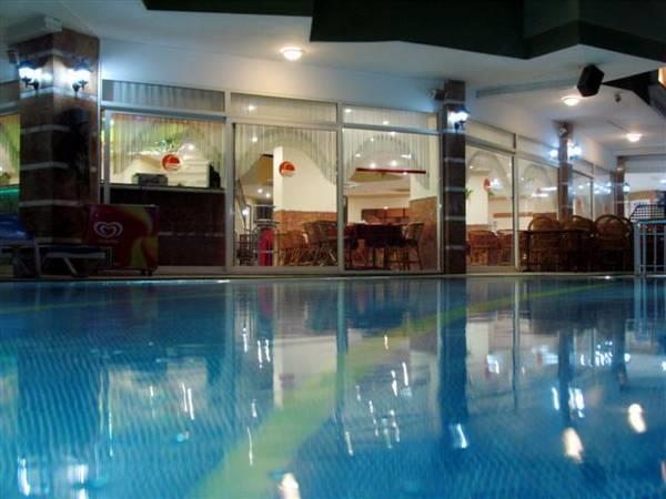 Neray Hotel 3*
