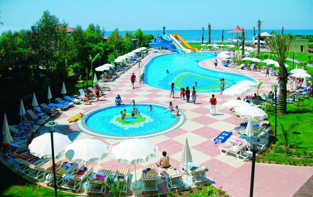 Stella Beach Hotel 5*