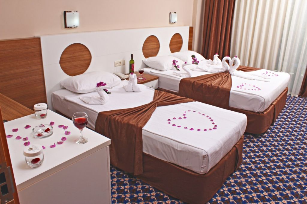 Batont Garden Resort 4*, фото 3