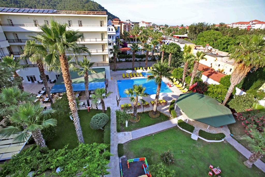 Malibu Resort 3*, фото 2