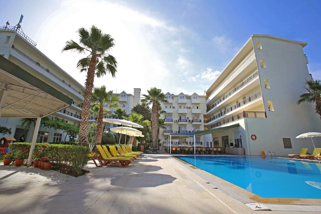 Malibu Resort 3*, фото 10