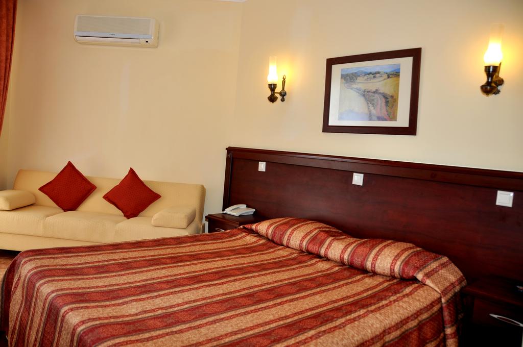 Larissa Sultan's Beach Hotel 4*, фото 6