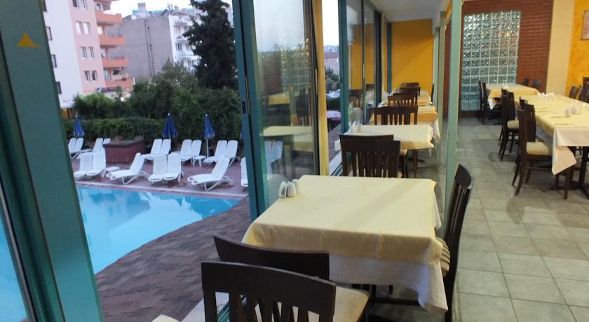 Uslan Hotel Kusadasi 3*
